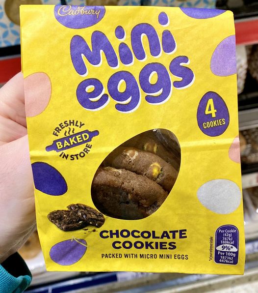 They are inspired by Cadbury's Mini Egg cookies