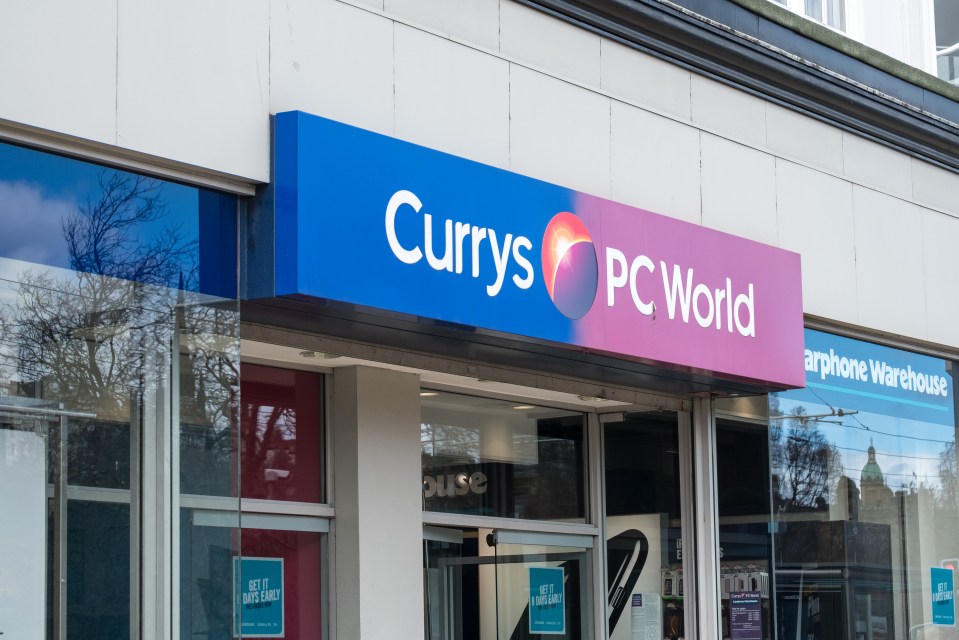 Currys is closing its Weymouth store today