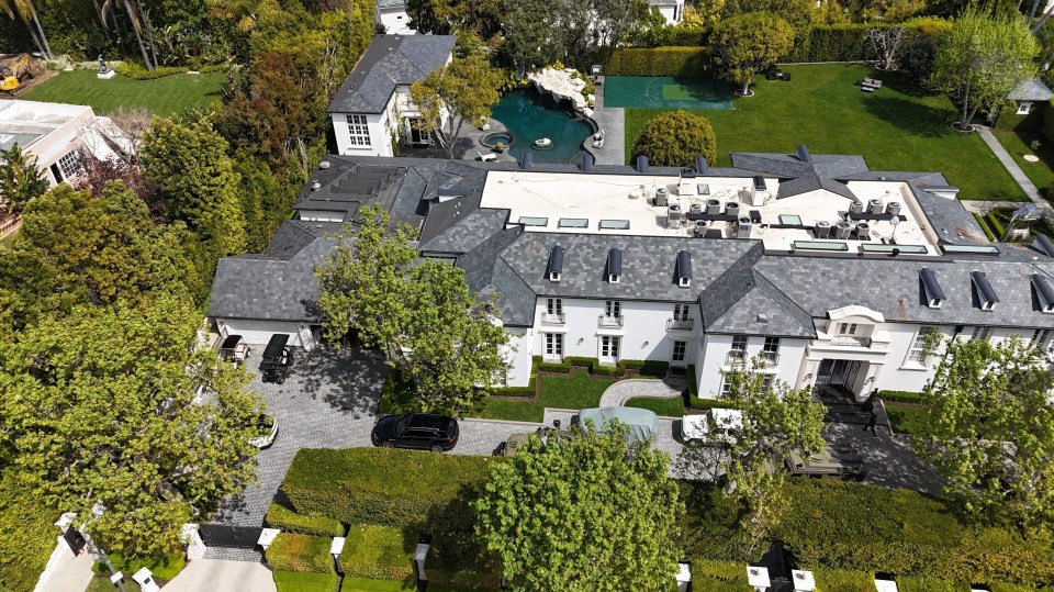 Armed Federal officers stormed a home in Holmby Hills, Los Angeles, thought to be linked to Diddy