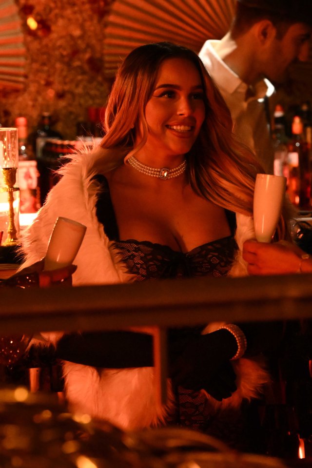 Ella was all smiles as she filmed on set of Towie