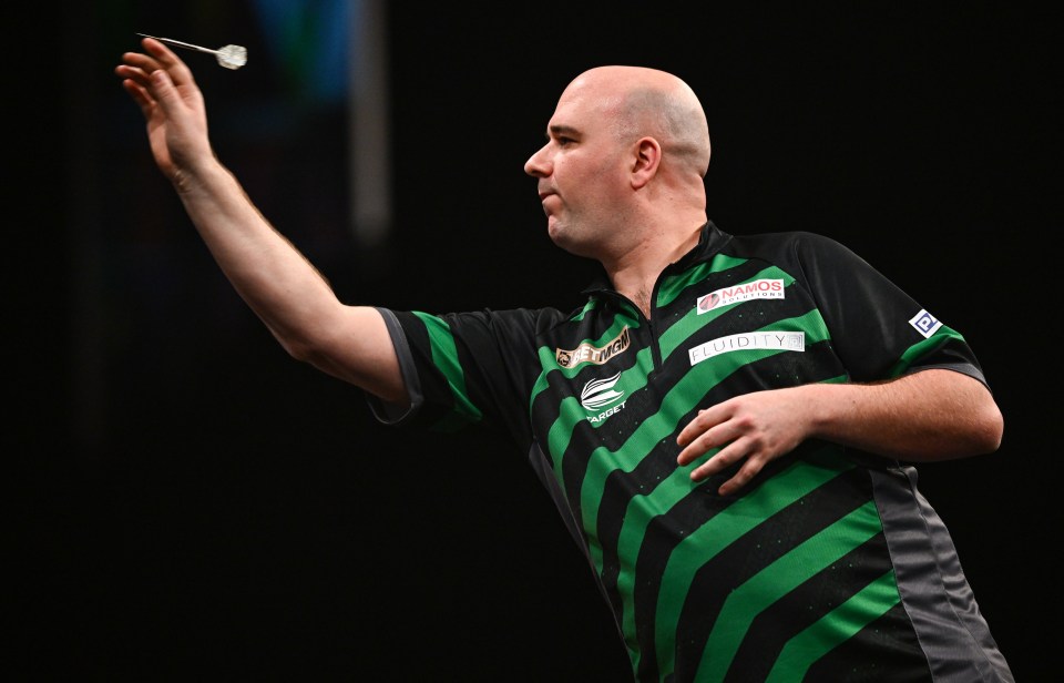 Mardle took aim at Cross before his Premier League Darts clash with Nathan Aspinall