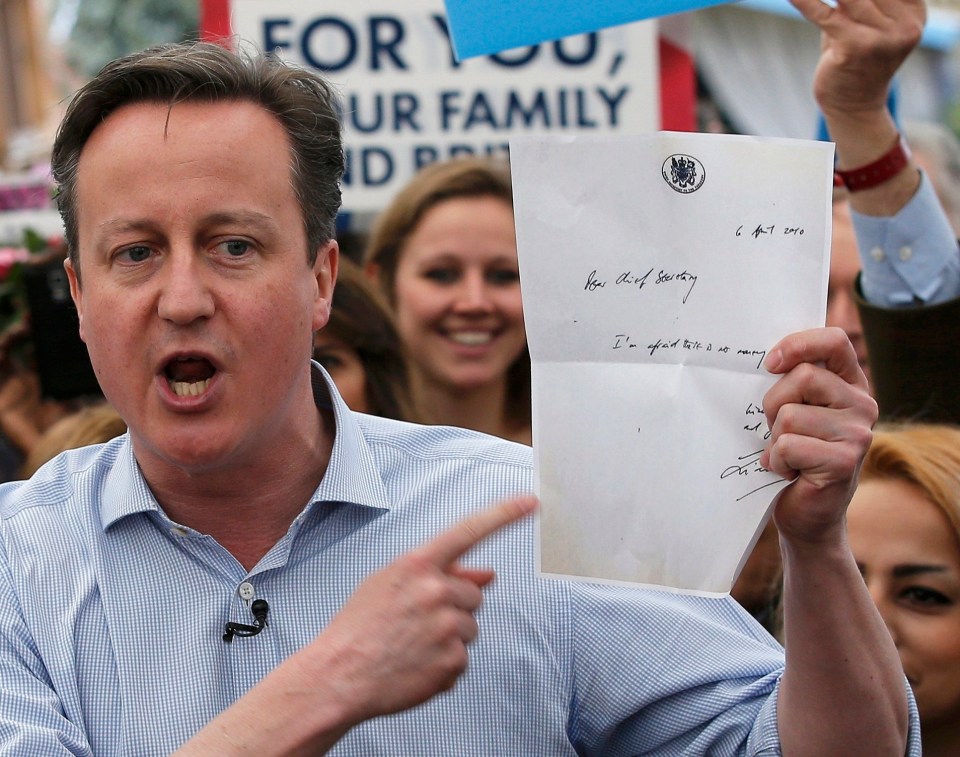 David Cameron holding a copy of a note written by Labour minister to his successor reading ‘Dear Chief Secretary, I’m afraid there is no money’