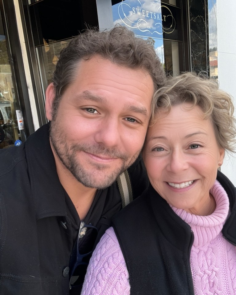 Jason has reunited with his Free Willy stunt double Debi Derryberry