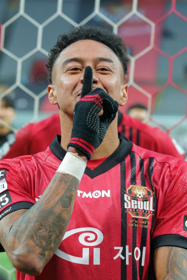 Seoul manager Kim Gi-dong said Lingard 'didn't work hard' in their 2-0 win against Jeju