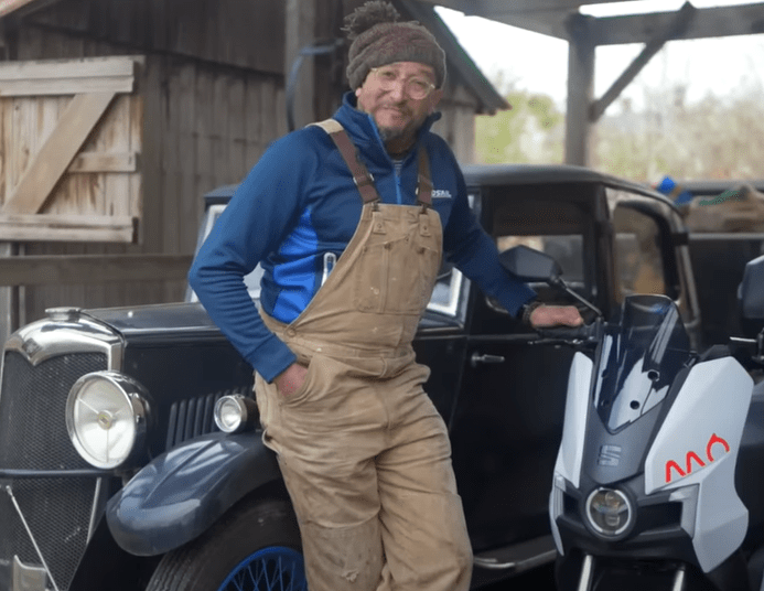 His large collection of vintage motors ranges from a 1920s Riley 9 Monaco through to an electric scooter