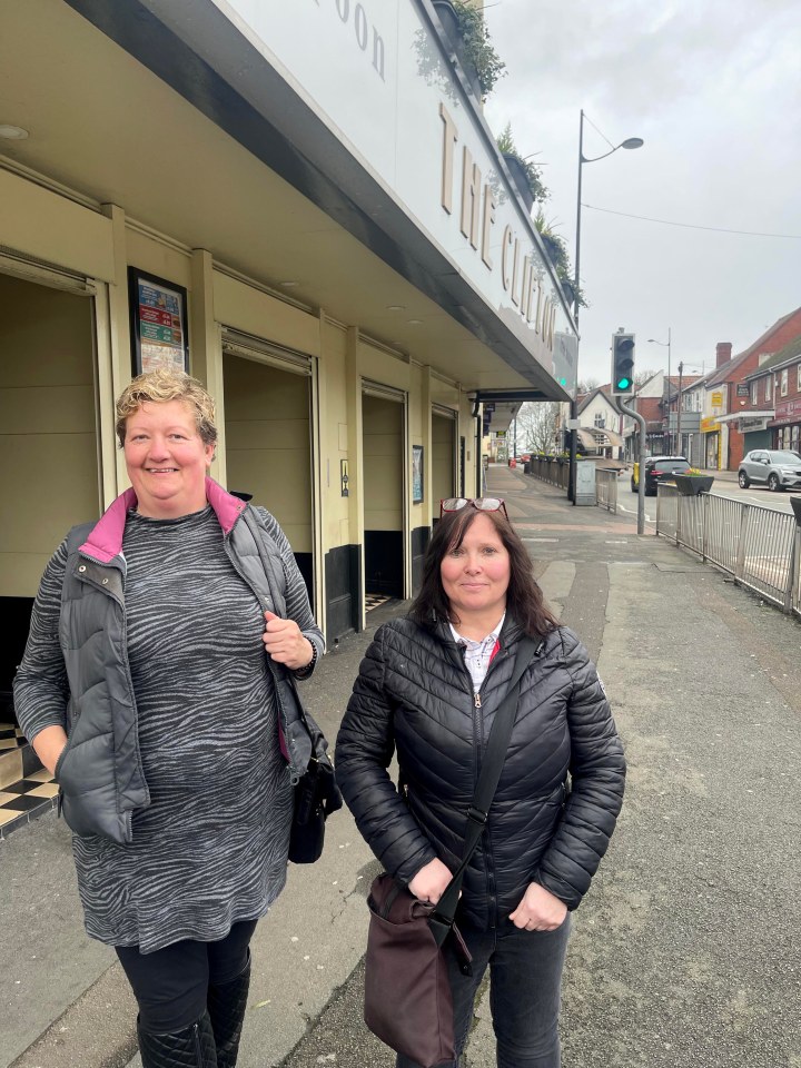 Emma Peniket, 53, and Jenni Timmins, 51, said the facilities at the pub were 'top-notch'