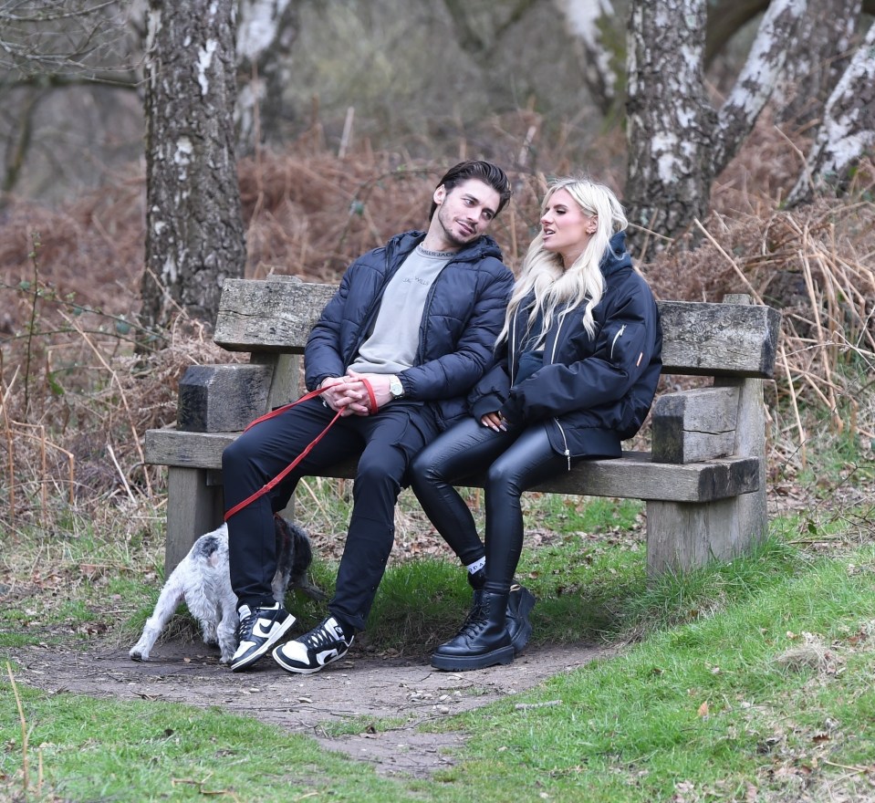 Chloe Burrows and Harry Johnson looked cosy on a dog walk together