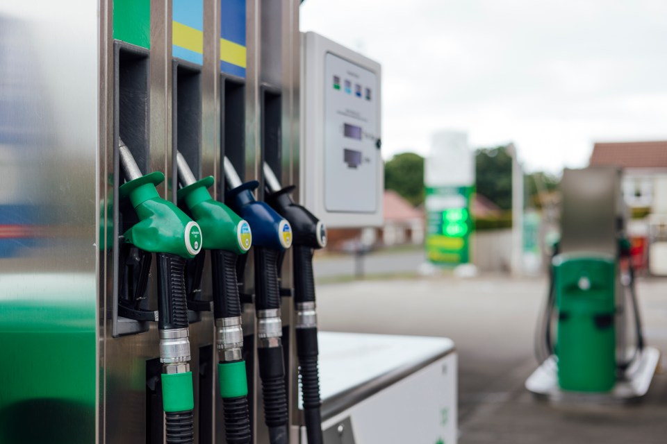 Drivers are being warned to avoid risking extra fuel consumption with a simple tip