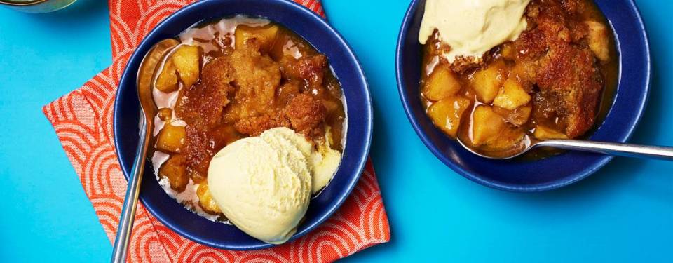 This all-in-one Apple Pud is the easiest dessert you'll ever make