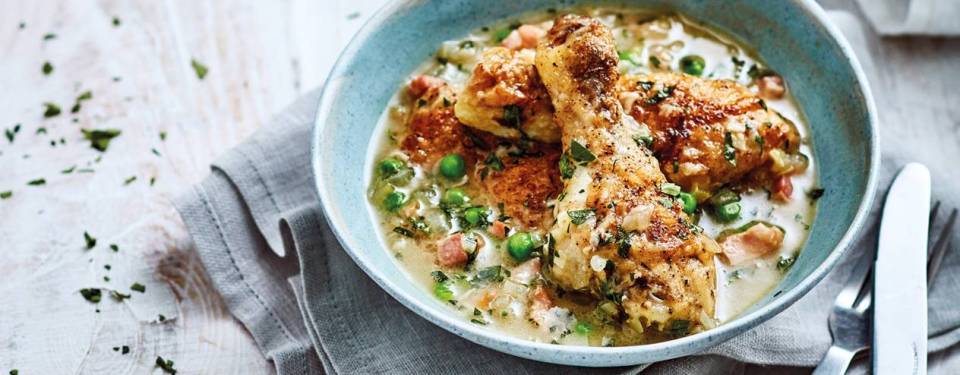 Make mealtimes more interesting with this slow-cooked Chicken Casserole with Pancetta, Peas and Mint