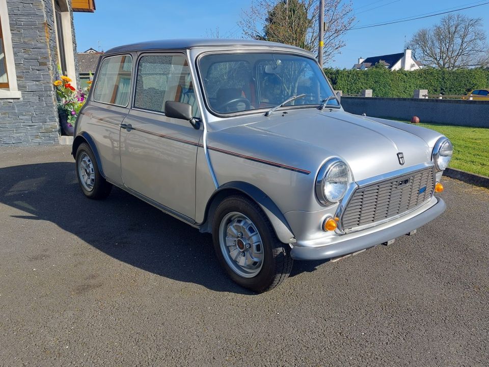 A gorgeous Mini has gone up for sale for a bargain price