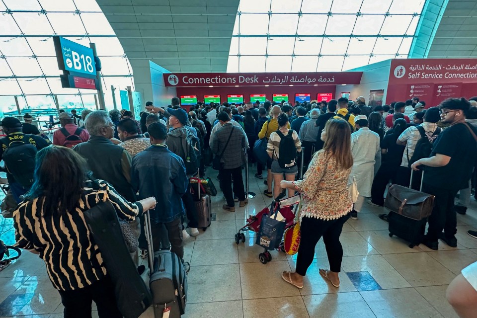 Travellers are being told not to go to Dubai Airport after the huge flooding