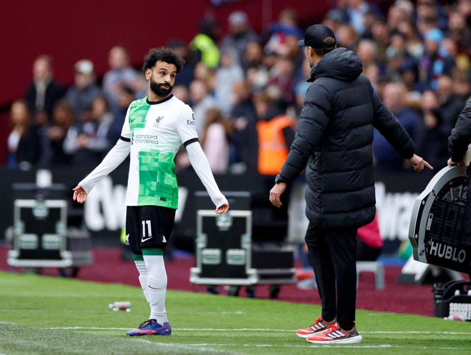 Mo Salah and Jurgen Klopp clashed at London Stadium