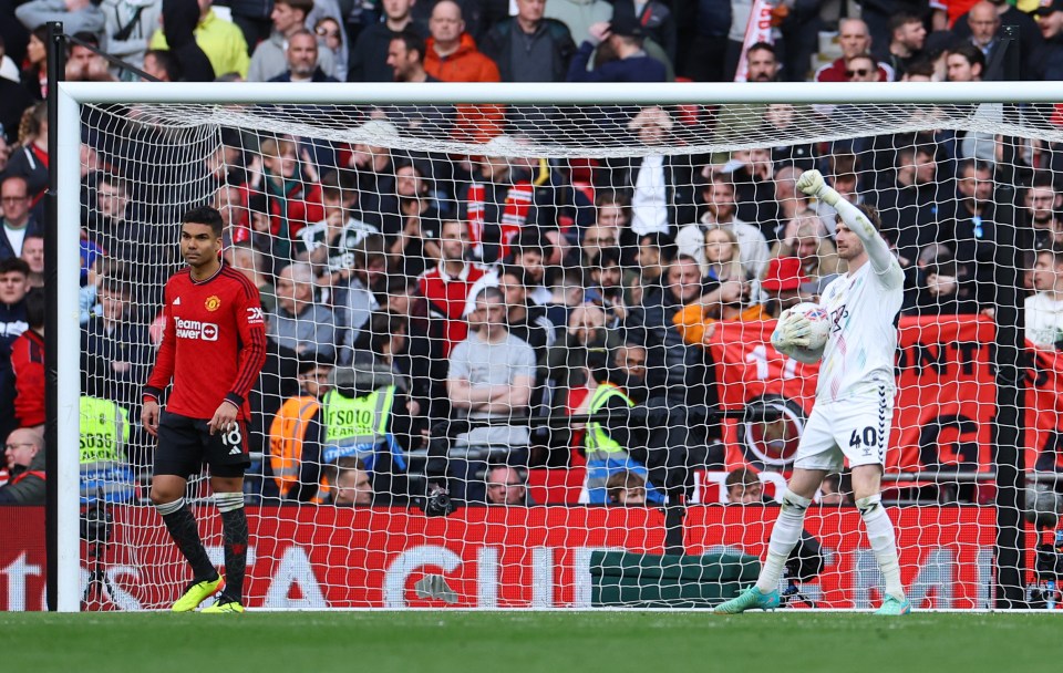 Casemiro saw his penalty saved first of all for Man Utd