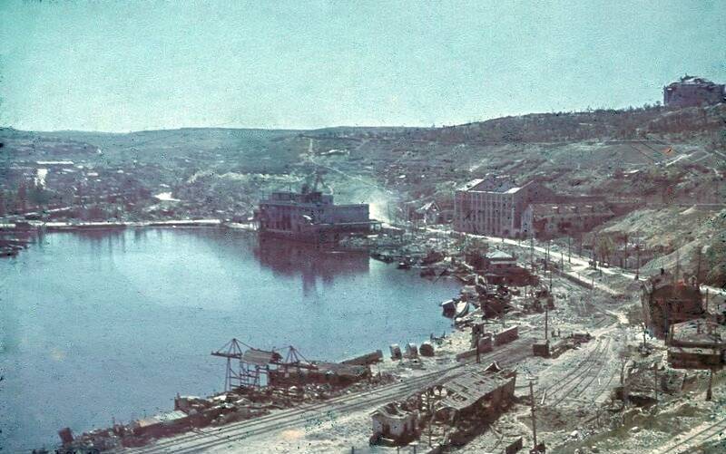 A view of the besieged Soviet city after the German attack