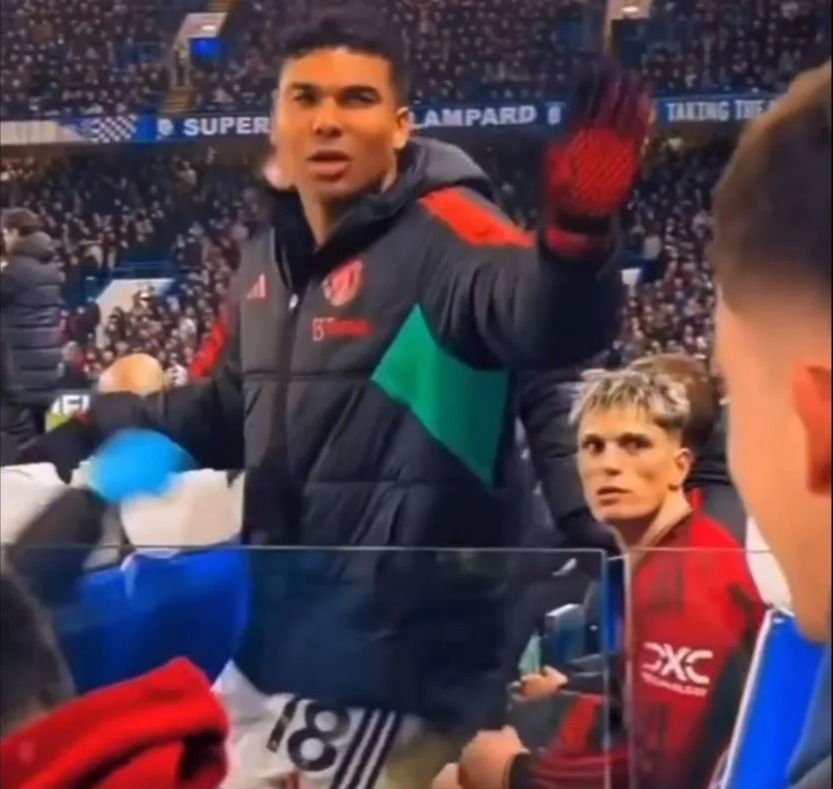 Casemiro apologised to Chelsea fans for blocking their view