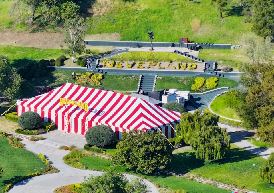 Neverland’s enormous red and white circus tent has been recreated