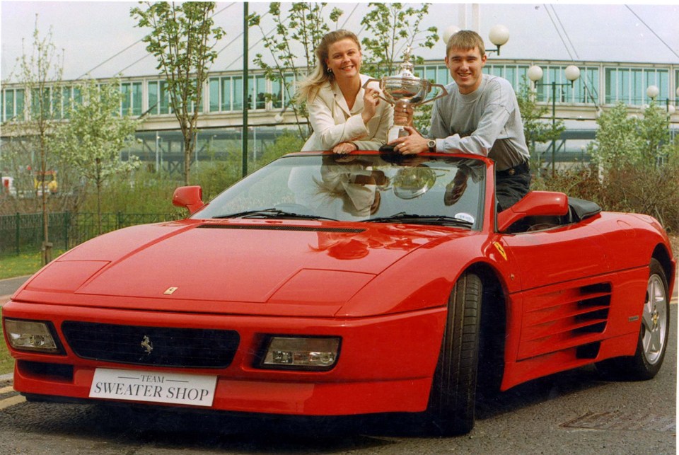 In 1990 Stephen Hendry was gifted a £250k Ferrari