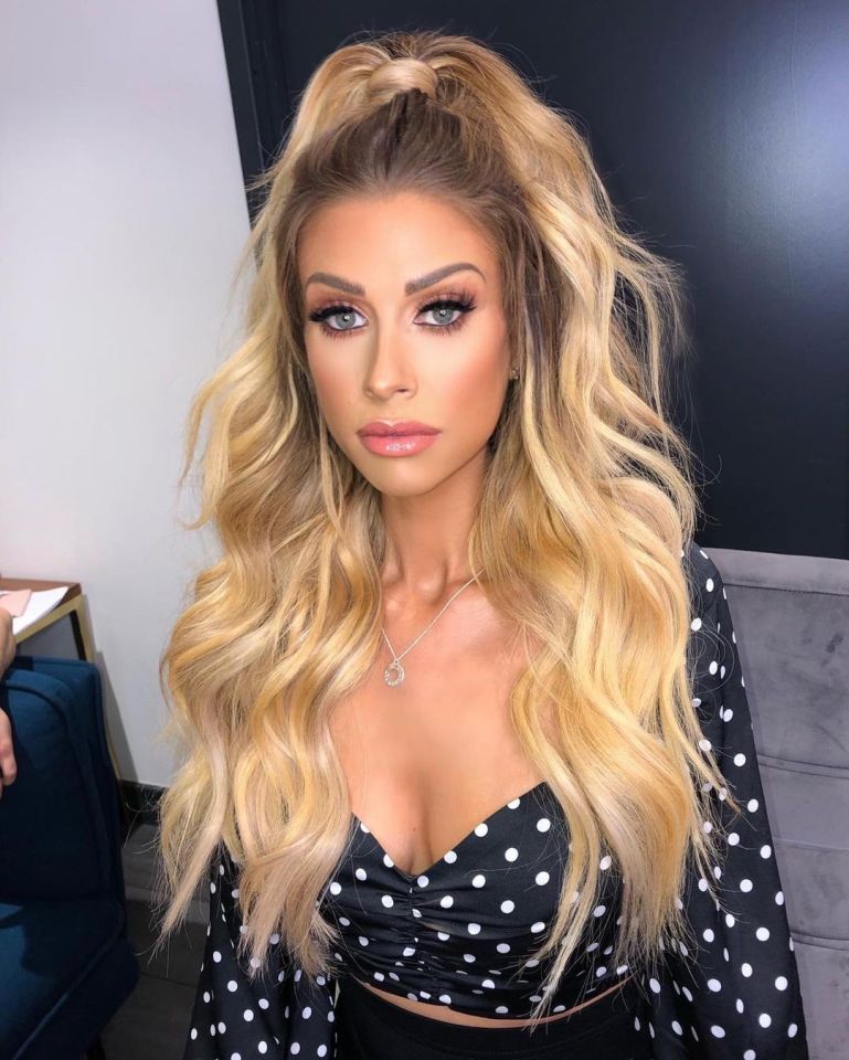 FAB How Mrs Hinch’s incredible beauty regime costs up to £2k per month – from £9 tanning trick to Balayage & brows, //www.instagram.com/p/COtD_WjBmqC/?hl=en, //www.instagram.com/p/CNssxmchSXB/?hl=en