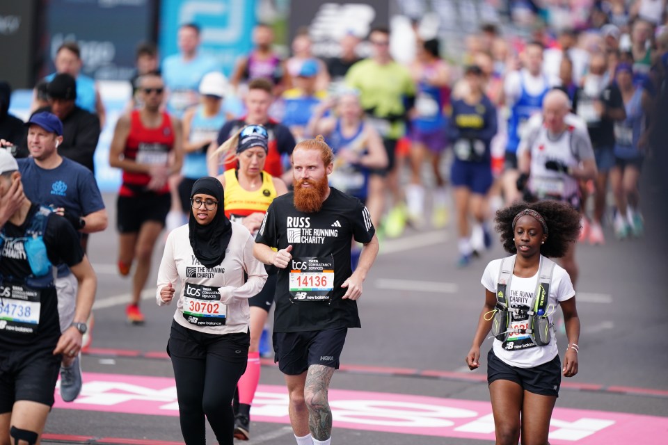 'Hardest Geezer' Russ Cook leaves the start of the TCS London Marathon. Picture date: Sunday April 21, 2024. PA Photo. A record number of people are taking part in the London Marathon in what has been billed as its most inclusive year yet. More than 50,000 people are running the 26.2-mile course through the capital on what is a dry and bright day with highs of 12C expected. See PA story CHARITY Marathon. Photo credit should read: Zac Goodwin/PA Wire RESTRICTIONS: Use subject to restrictions. Editorial use only, no commercial use without prior consent from rights holder.