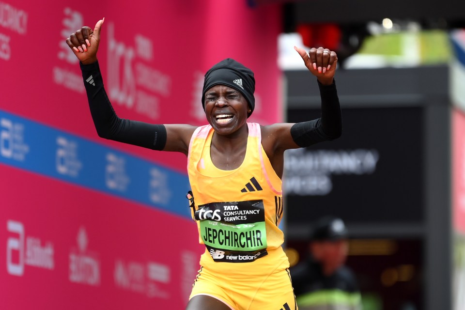 LONDON, ENGLAND - APRIL 21: Peres Jepchirchir of Kenya celebrates after winning the Women's elite race and setting a new world record during the 2024 TCS London Marathon on April 21, 2024 in London, England. (Photo by Alex Davidson/Getty Images)