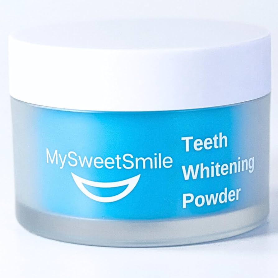 This whitening powder brightens teeth