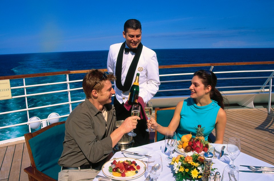 One crew member revealed that some ‘newbie’ passengers treat the cruise like an all-inclusive