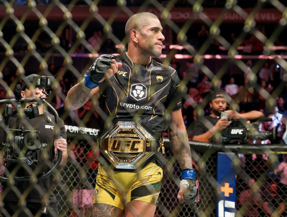 Alex Pereira tops the bill of a stacked UFC 300 card