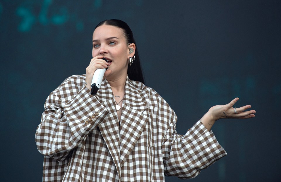 Anne-Marie has shared the first adorable picture with her baby daughter after keeping her pregnancy a secret