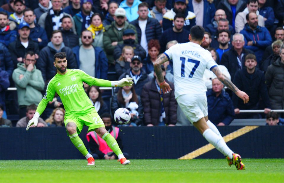 David Raya had Arsenal fans pulling their hair out after his blunder against Tottenham