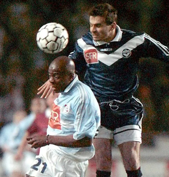 Pavon Snr [right] played for Bordeaux and scored versus Man Utd