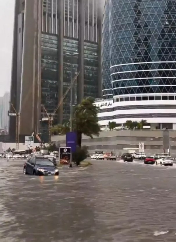 Torrential rain soaked the roadways of Dubai late Monday through to Tuesday