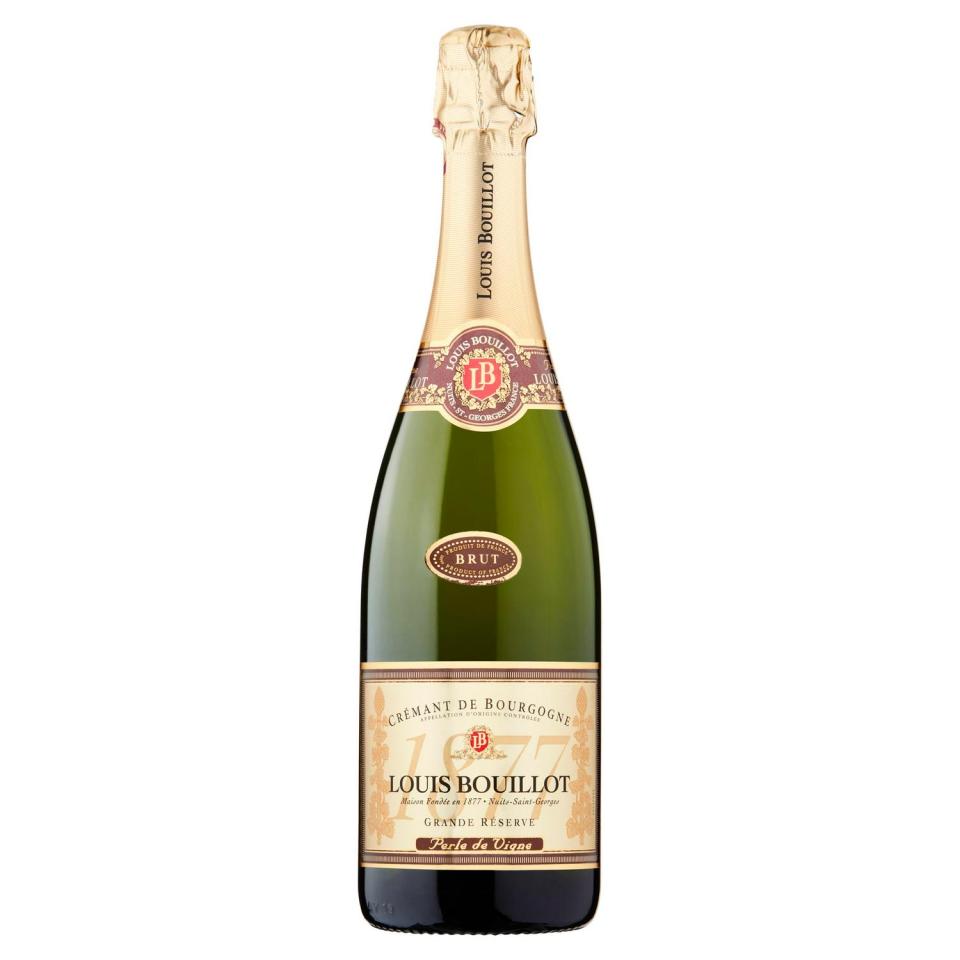 Louis Bouillot Cremant De Bourgogne Brut is well balanced with tangy fruit flavours