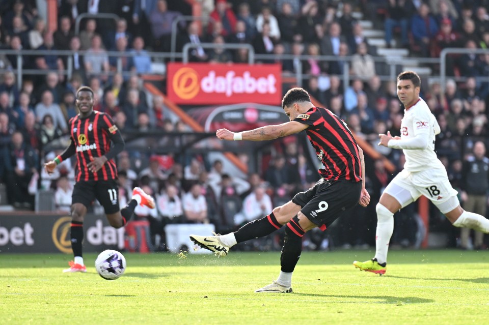 Dominic Solanke fired Bournemouth into a 1-0 lead