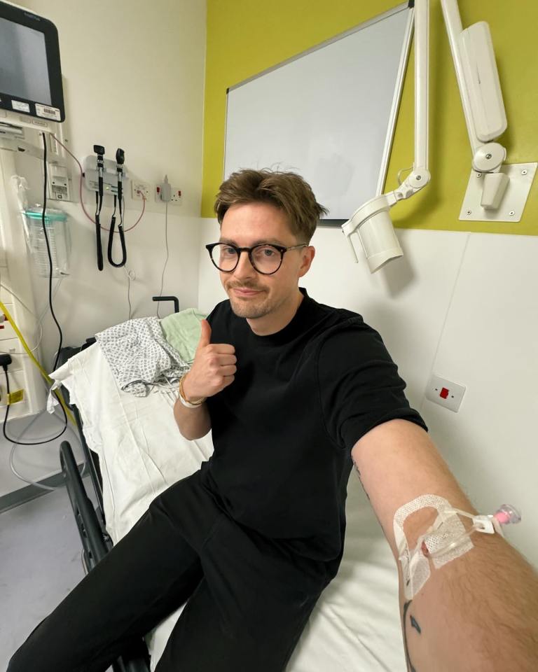 Love Island's Dr Alex George left fans hugely concerned after he posted a snap from his hospital bed