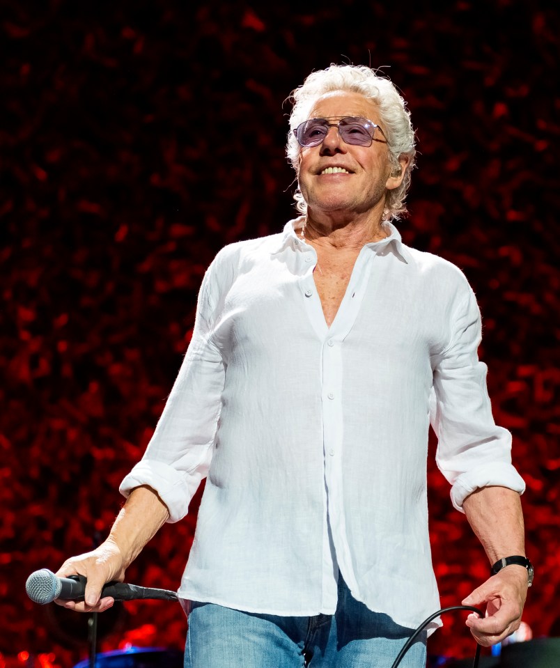 It's surely time for Roger Daltrey of The Who to get a knighthood after he helped teens with cancer