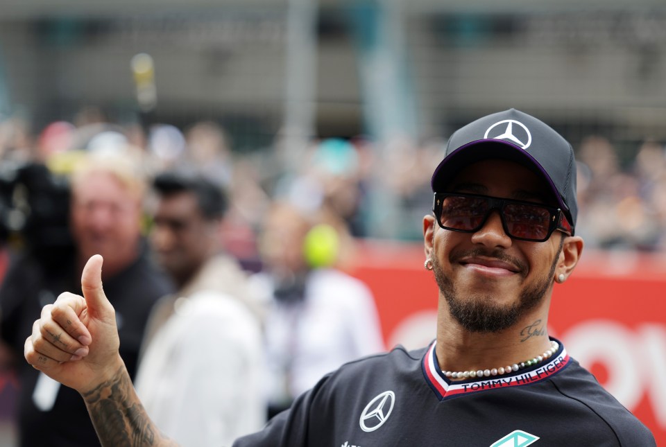 Lewis Hamilton received a great reception from the Chinese fans