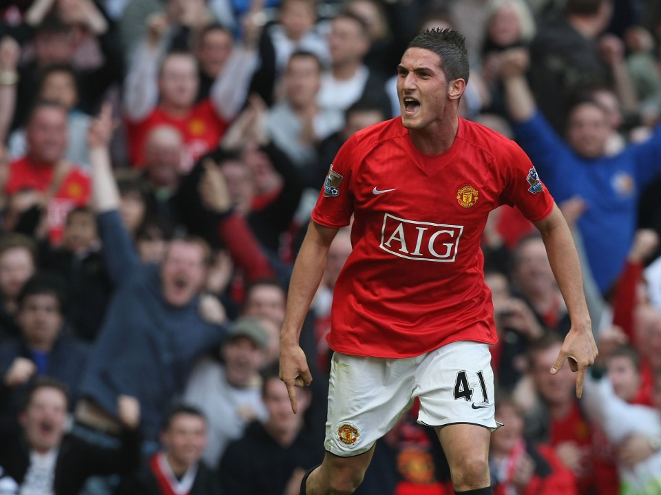 Federico Macheda told Kobbie Mainoo not to repeat the mistakes he made as a youngster