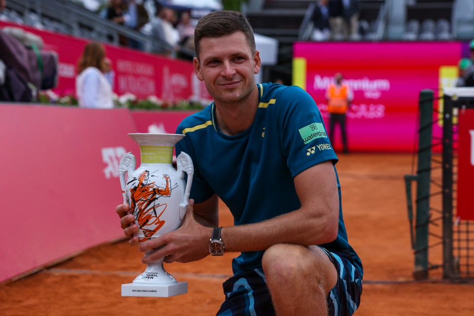 Hubert Hurkacz won the Estoril Open on Sunday