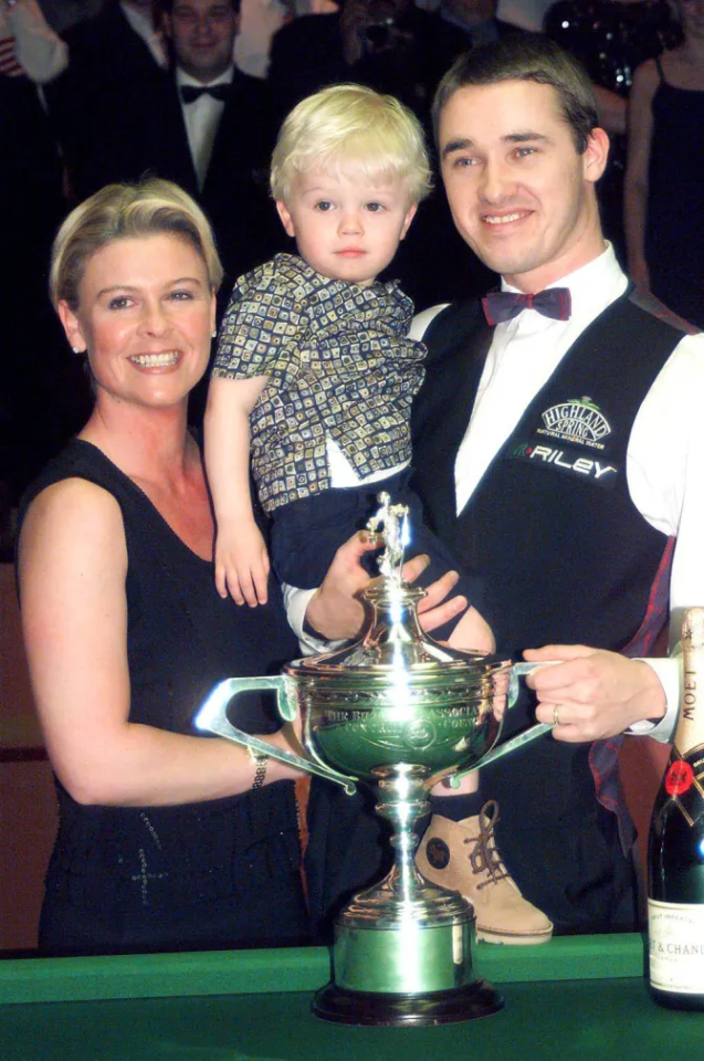 Stephen Hendry pictured with first wife Amanda and his first born boy Blaine