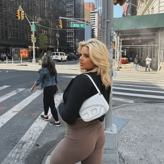 Apollonia loved her trip to the Big Apple and shared several snaps previously