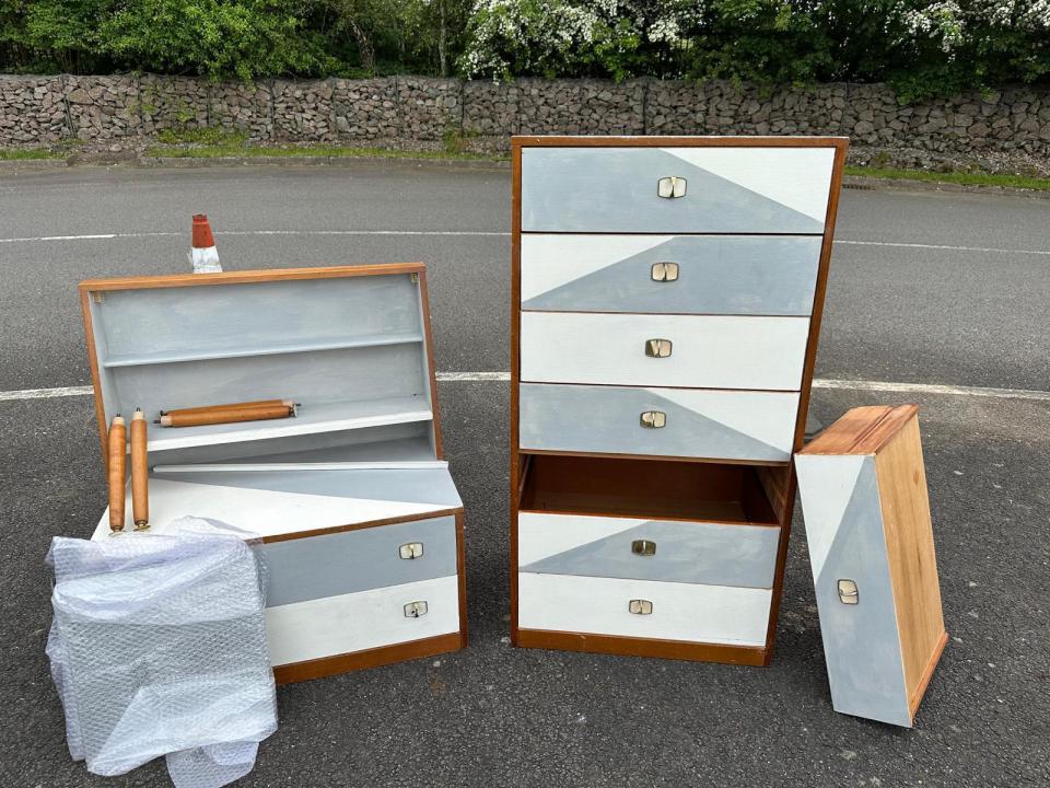 Scroll down to see the jaw-dropping makeover of this decade-old furniture