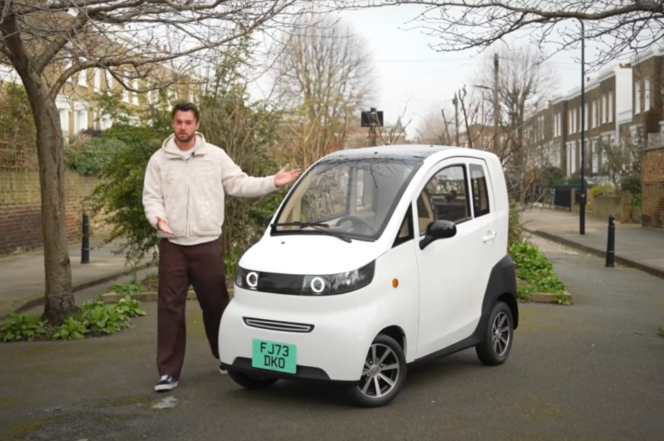 The doors serve both to access the front and rear seat