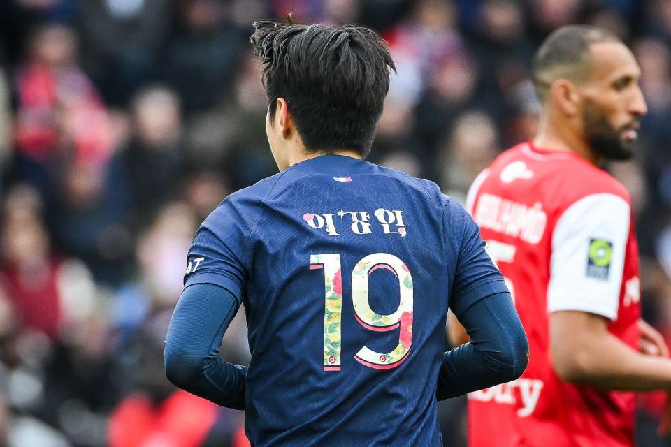 The club wore shirts with Hangul writing on the back to celebrate the opening of their new shop last month