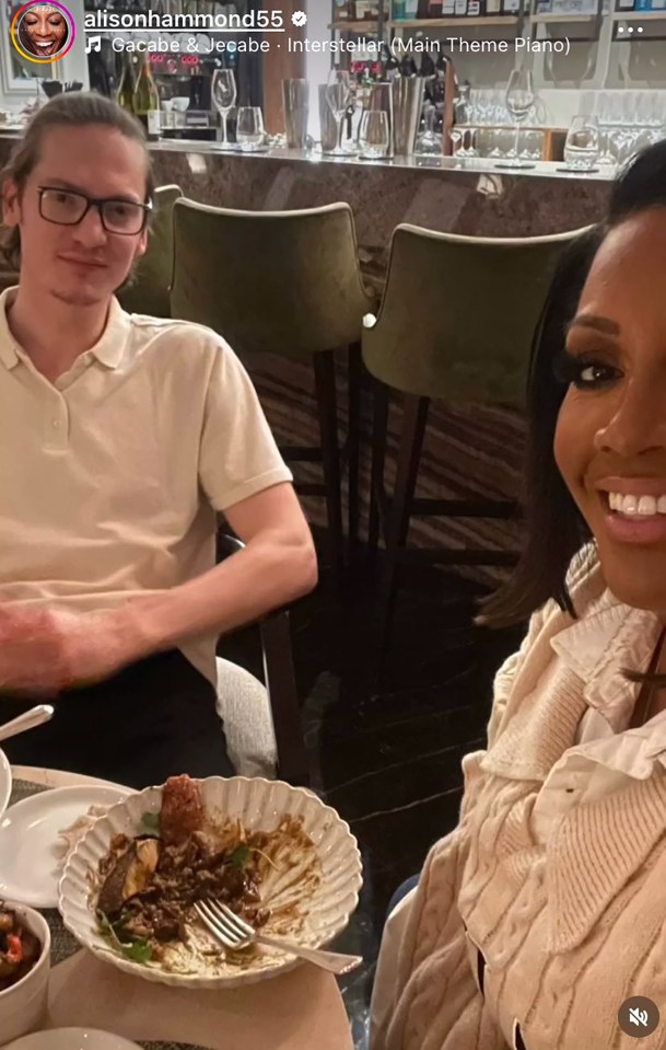 Images show the couple enjoying dinner together