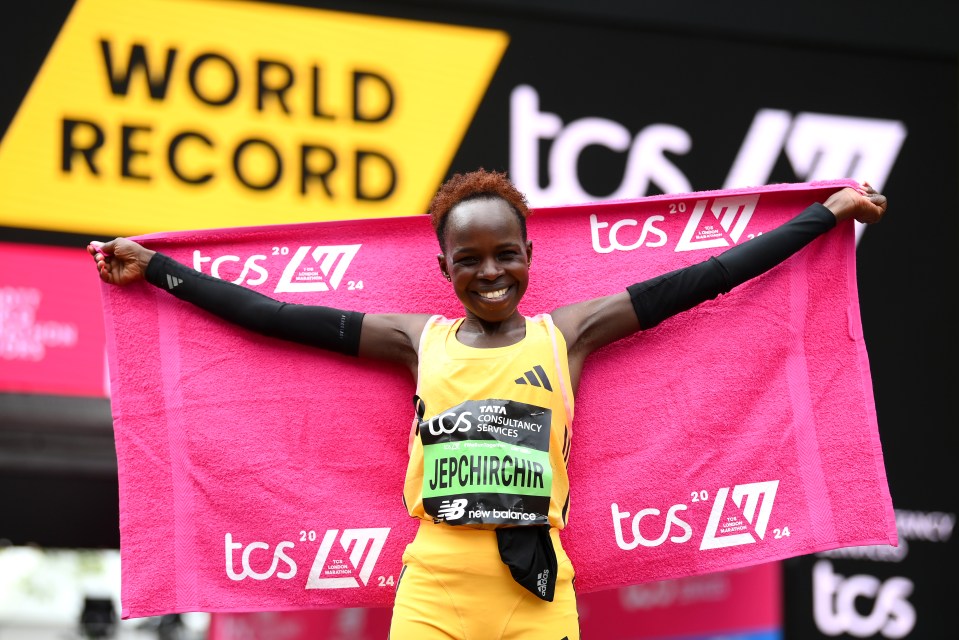 Peres Jepchirchir set a new world record