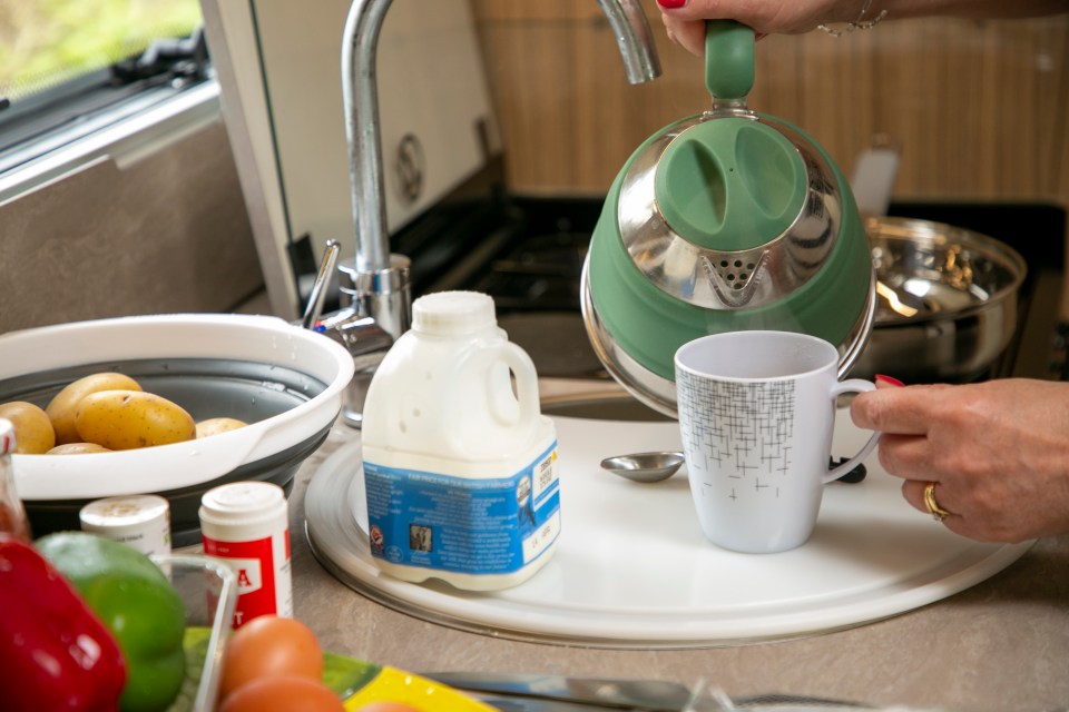 A collapsible kettle that folds down to just 4.5cm tall, is remniscent of Mary Poppins' famous bag