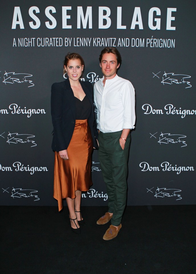 Beatrice and Edoardo attend an exhibition in 2019