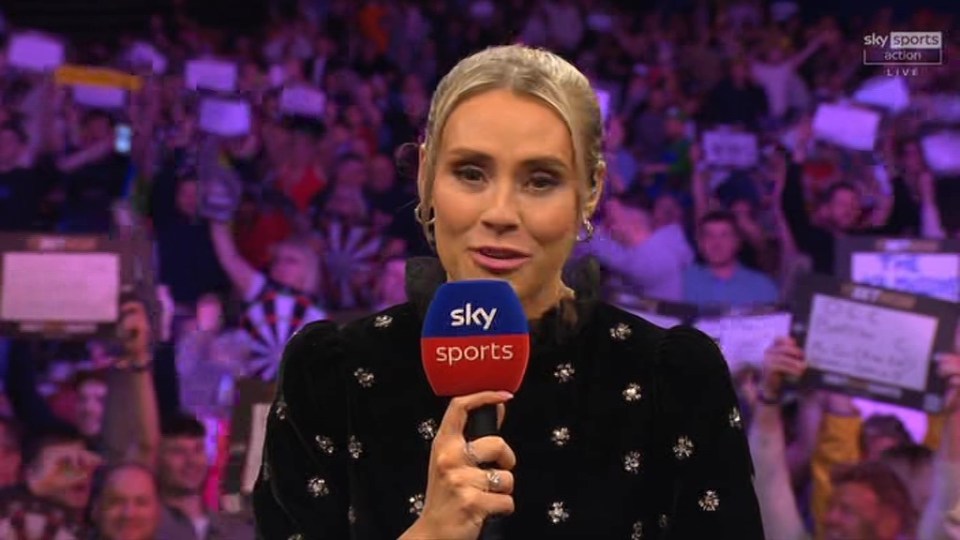 Emma Paton stunned with her bold outfit for night 11 of the Premier League