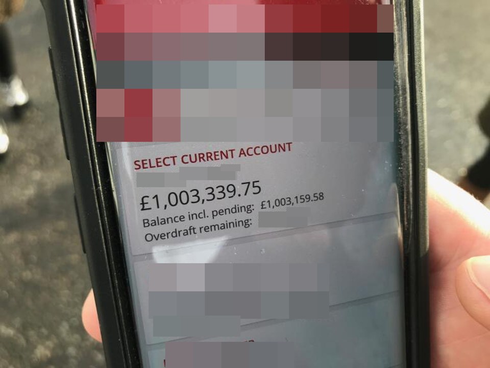 Stephen shared a picture of his new bank balance after admitting that financial struggles had forced him out of London